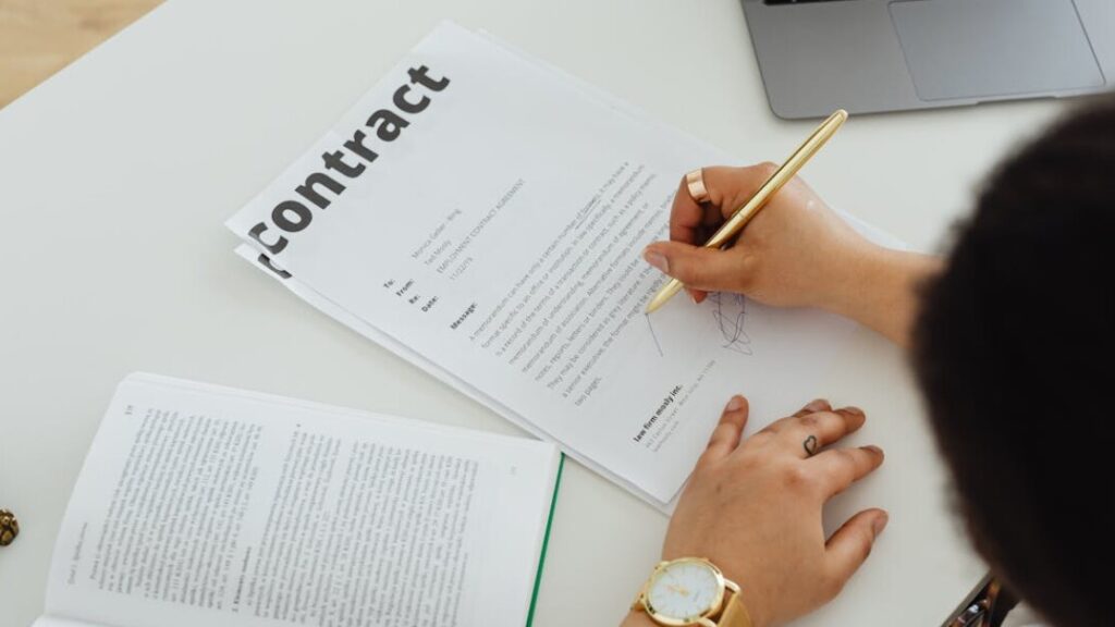 Télécharger le contrat 25h en modèle PDF prêt à remplir
