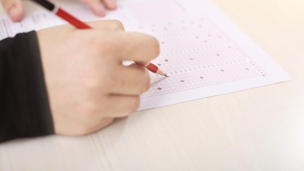 Contrat international - modèle de contrat à télécharger en PDF